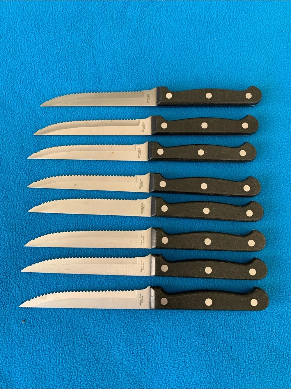 Steak Knives Set of 8 - Measure 8.75”